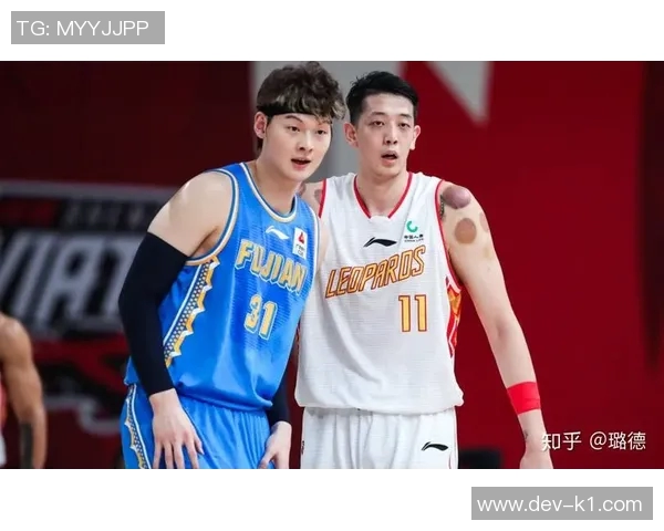 王哲林双十表现助力上海队多点开花轻取山西迪亚洛独木难支得分无果